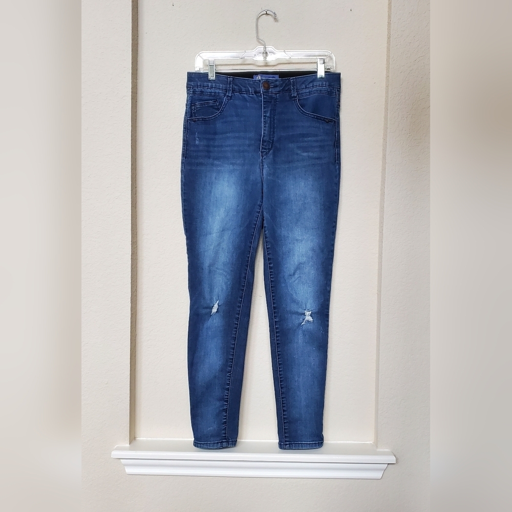 Democracy Blue Skinny Distressed Jeans.  Size 8